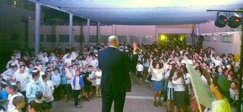 חודש הארגון של 'בני עקיבא' נפתח בהשתתפות כ-1,000 חניכים משלושת הסניפים בלוד