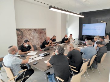 אגף התפעול בעיריית לוד התכנס לישיבה מסכמת על חגי תשרי