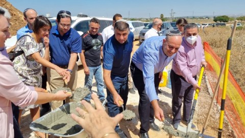 בשורה לזוגות צעירים ולתושבים וותיקים בלוד:  מעמד הנחת אבן פינה ל-323 יחידות דיור בפרויקט "קדמת ניר צבי"