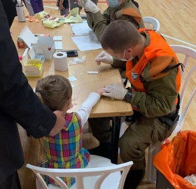 מבצע בדיקות סרולוגיות לילדי לוד לקראת פתיחת שנת הלימודים