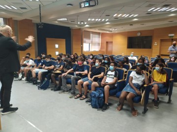 בני נוער מלוד יצאו ליום חשיפה באוניברסיטת 'בר אילן' במסגרת פרויקט 'מח בקהילה'