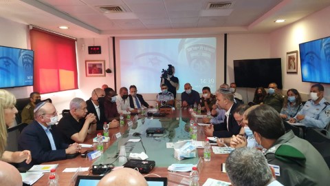 ראש העיר יאיר רביבו השתתף בקבינט הביטחוני עם ראש הממשלה נתניהו, השר אוחנה ובכירים ממשטרת ישראל