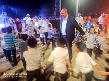 סביב מדורות ועם הרבה שמחה בערב ל"ג בעומר בלוד
