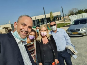 ביקור היסטורי של שגרירות מהעולם בעיר העתיקה בלוד
