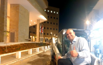 בית עיריית לוד החדש בשלב סיום העבודות לקראת המעבר