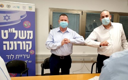 ציון לשבח לראש העיר יאיר רביבו, על ניהול המאבק בקורונה בעיר לוד
