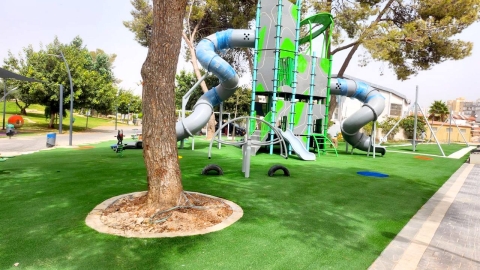 גינת משחקים חדשה הוצבה ב'פארק קהילות' - במרכז קריית בתי הכנסת בלוד