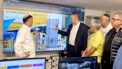 מהפיכה טכנולוגית בלוד: המקלטים הציבוריים יפתחו בשליטה מרחוק בעת אזעקה