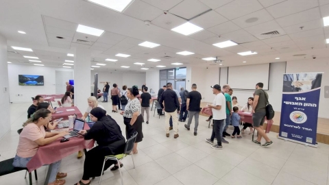 לסייע בפרנסה בעת חירום: עיריית לוד קיימה יריד תעסוקה לתושבים