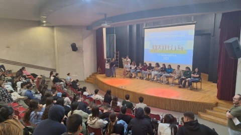 יריד חשיפה למכינות ושנת שירות למאות בני נוער בלוד