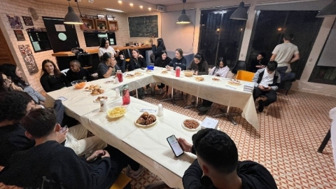 הנוער בלוד ערך הפרשת חלה לזכרה של סמלת אושר ברזילי הי"ד שנרצחה ב-10 לאוקטובר