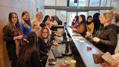 אלפים מתושבי לוד רשמו את ילדיהם לגני הילדים ובתי הספר לשנה"ל תשפ"ה  באתר חדיש, יעיל ומהיר