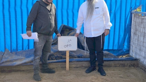 הוחלפו חולות בגני ילדים בלוד כפעולת מנע מפני חרקים ומזיקים