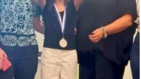 נורן מונייר מבי"ס גני יער בלוד- מקום ראשון בתחרות הנואם הצעיר האזורית של רוטרי