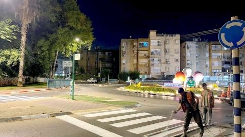 זהירות בדרכים: בלוד הכינו את הכבישים לקראת פתיחת שנה"ל תשפ"ה