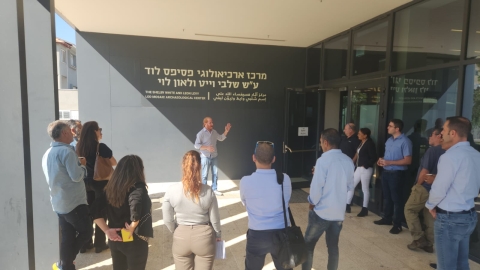 עשרות חברי פורום אזור התעסוקה והעסקים הצפוני בלוד בכנס חשיפה לתחום התיירות בעיר