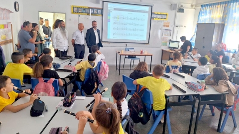 מהלשכה לשטח: יוזמה חדשה של סגן ראש העיר ומחזיק תיק החינוך בלוד – סיורים נרחבים בכלל מוסדות החינוך