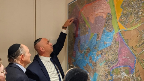 יאיר רביבו ביקש משגריר פנמה בישראל: "סייע לנו להביא את הקהילה היהודית לרובע הבינלאומי החדש"