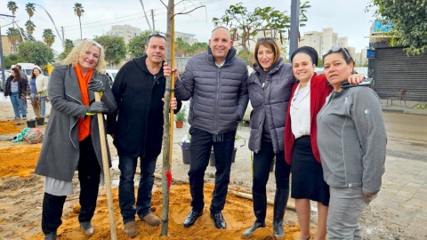 מצמיחים עתיד: בעיריית לוד נטעו עצים בחג האילנות