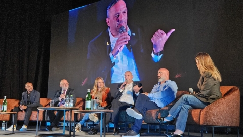 אות הוקרה ליאיר רביבו על התחדשות עירונית. ראש העיר: "הפרס הוא של התושבים"