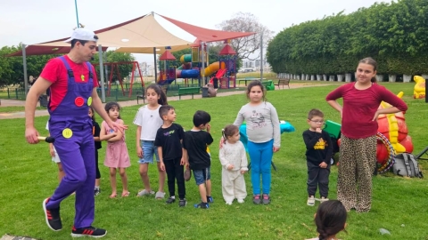 סיור בכותל המערבי, טיול לגן החיות והפנינג למשפחות: פסח תשפ"ה לתושבי השכונות הוותיקות בלוד