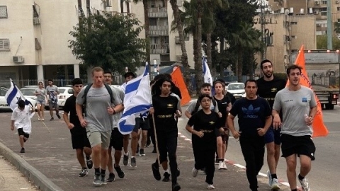 תנועות וארגוני הנוער לוד רצו לזכר 6 מיליון קורבנות השואה