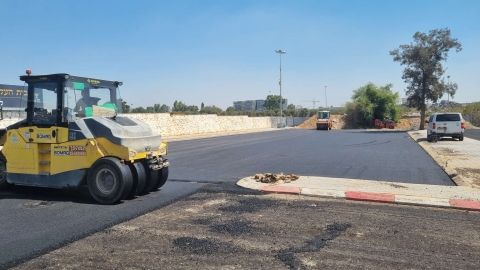 עיריית לוד ו'כלכלית לוד' הכשירו חניון בכניסה לבית העלמין החדש