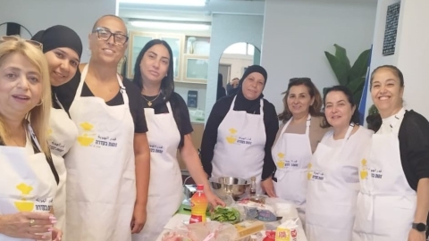 עובדות המועדוניות של עיריית לוד ביום היערכות לקראת ראש השנה החדשה