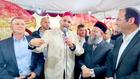 שרים, חברי כנסת ותושבי לוד בחגיגת ה'מימונה' העירונית