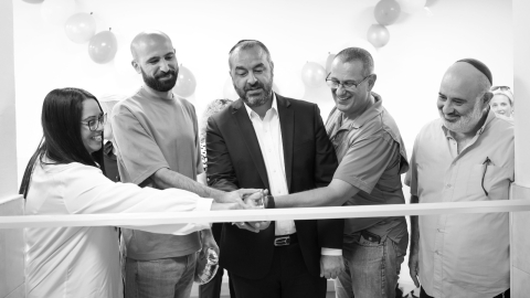 תיכון דרכא לוד חנך חדר מחשבים חדיש וטכנולוגי לתלמידים