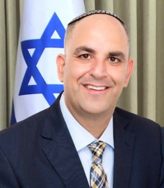 "מהווים דוגמא": ראש העיר יאיר רביבו במכתב הוקרה ל-1,400 עובדי העירייה