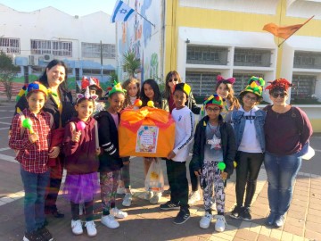 תלמידי בי"ס ספיר בלוד: לחלוק ולתת לכבוד פורים!