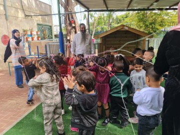 גינת משחקים חדשה לילדי גן דוכיפת בשכונת הרכבת בלוד