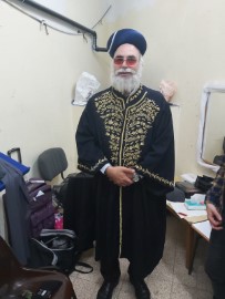 יאיר רביבו עם הגלימה האמיתית של מרן: הצגה מיוחדת על הרב עובדיה יוסף הושקה בלוד בהשתתפות השר דרעי