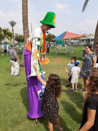 מיחזור חגיגי מאוד בלוד