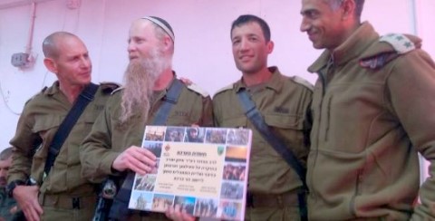 הרב איתן שנרב קיבל השנה תעודת הערכה על מניעת פיגוע
