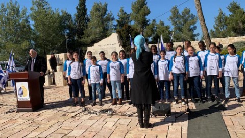 "צלילי המעפילים" מלוד באזכרה הממלכתית למעפילי ספינת "אגוז"