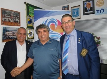 חברים חדשים ברוטרי לוד