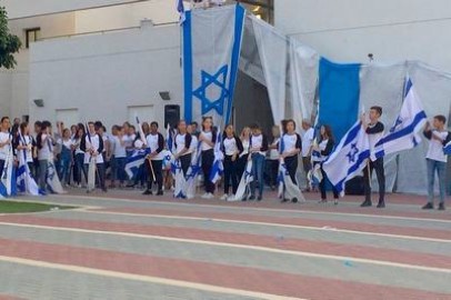 בית חינוך "זבולון המר" בלוד חוגג 70 שנה לעיר ולמדינת ישראל