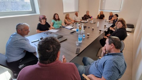 משבר ארצי במחסור כוח האדם במעונות היום: מנהלת המחלקה לגיל הרך בעיריית לוד: "הפתרון בידיים של ההורים, המעונות והממשלה – ונדרשים צעדי חירום"