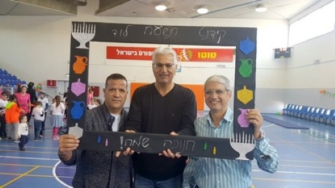 מסורת: קידנט מאמאנט בלוד