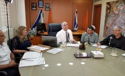 צ'אט בשידור חי עם ראש העיר עו"ד יאיר רביבו לקראת פתיחת שנת הלימודים