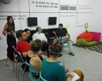 סיום קורס דיבייט במרכז הצעירים לוד