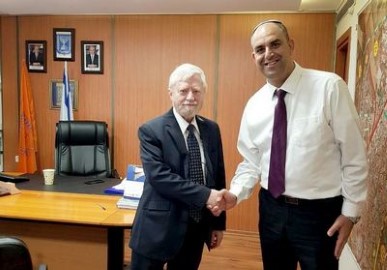 מבקר המדינה השופט (בדימוס) יוסף חיים שפירא ביקר בלוד