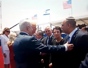 יאיר רביבו בין מקבלי הפנים של נשיא ארה"ב דונלד טראמפ