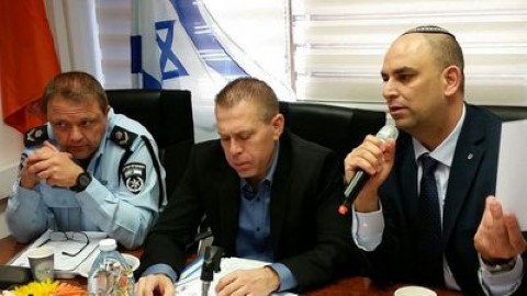 השר ארדן: נתקצב הרחבת פרויקט מצלמות הביטחון בלוד בשיתוף העירייה