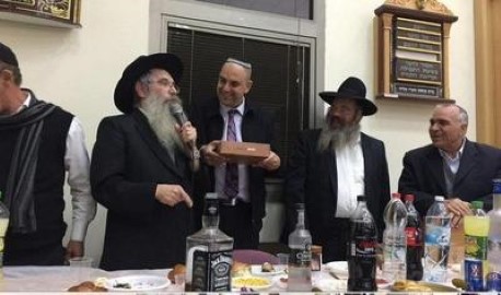 רבי בו: ראש העיר לוד בהתוועדות חג הגאולה בשערי עליה