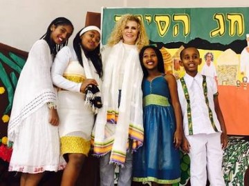 בית ספר "לוי אשכול" בלוד חוגג את חג הסיגד