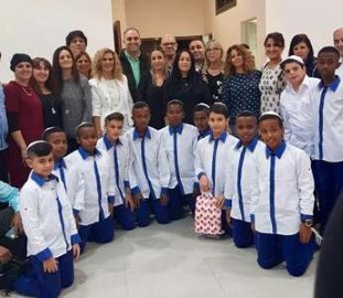 משפחת "לוי אשכול" בלוד חגגה בר מצווה לתלמידי כיתה ז'