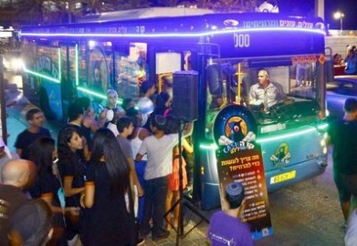 בשורה לצעירים: קווי הלילה החלו לפעול בלוד